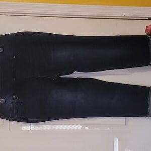 NWOT Diane Gilman Virtual Stretch Pull On Cuff Jeans